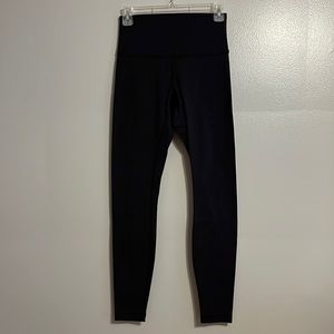LuLuLemon: Wunder Under Leggings